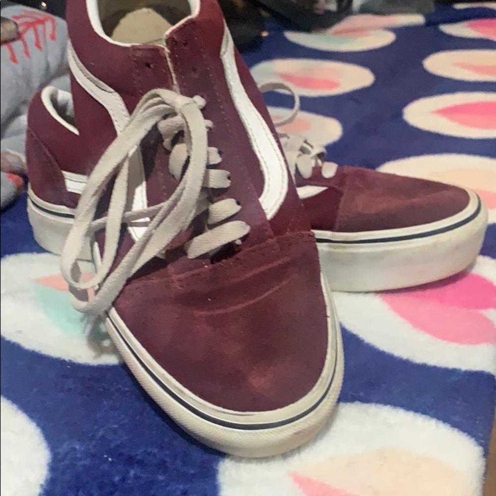 Vans - Picture 2 of 4